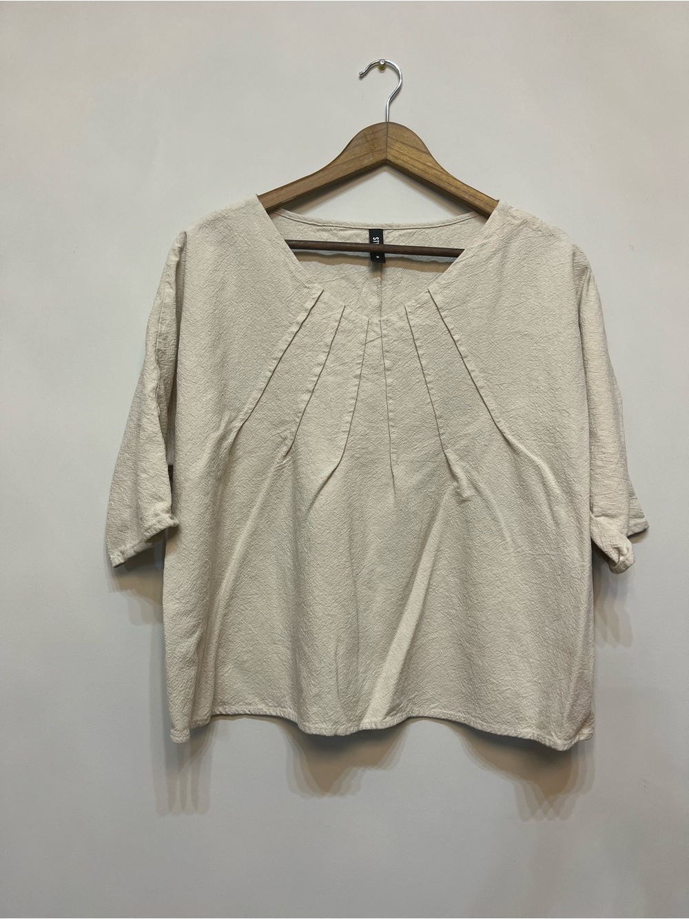 STYLEWE Cream Textured Pleated V-Neck Tunic Top